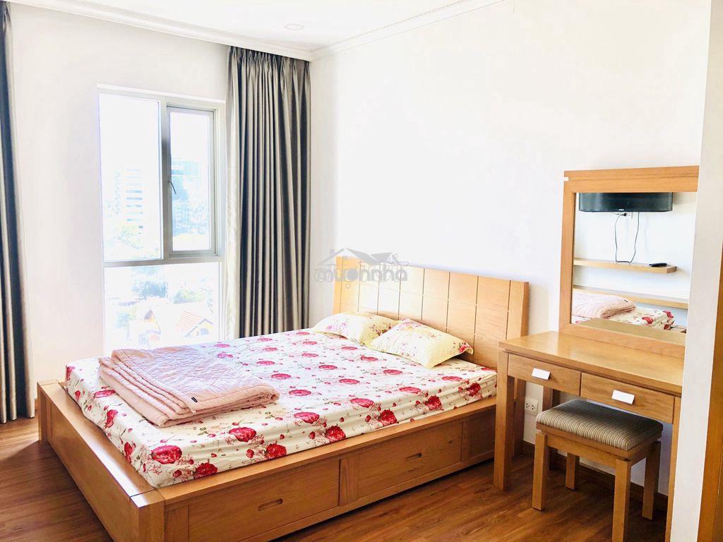 Bán căn hộ oriental plaza âu cơ 108m2, 3pn  full nội thất, giá 5.1 tỷ - Ảnh 2