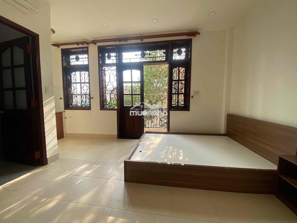 Căn hộ đang được cải tạo lại full nội thất có mgr sofa giá đầu 6 - Ảnh 2
