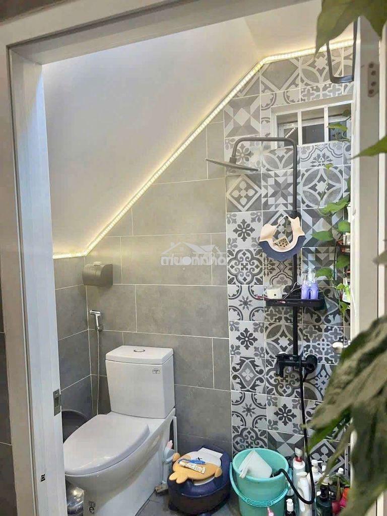 Cho thuê nhà 1 trệt 1 lầu 4x14m hẻm huỳnh tấn phát gần kcx tân thuận - Ảnh 4