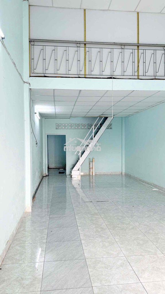 Nhà thuê hẻm 6m thông phan huy ích f 15 tân bình  dt 4x15m gác lửng 2