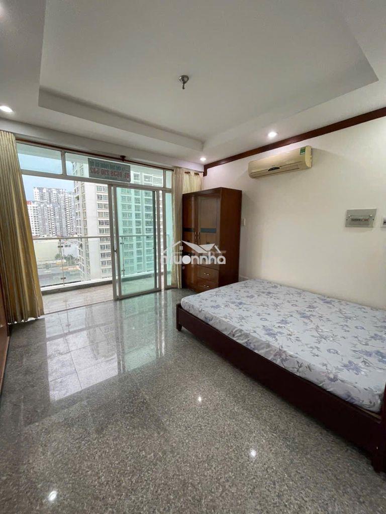 Cho thuê phòng full balcon trong chung cư hagl3