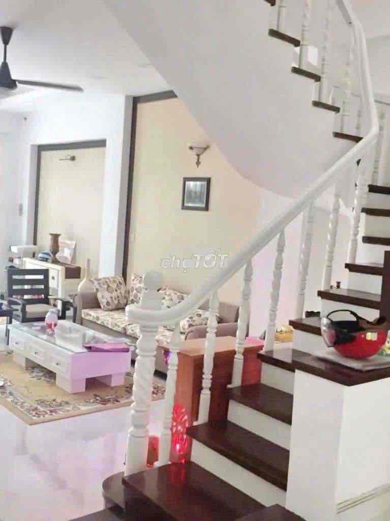 🏠Nguyên căn 4phòng 5x18m mặt tiền kdc phạm hữu lầu p.phú mỹ - quận 7 - 2
