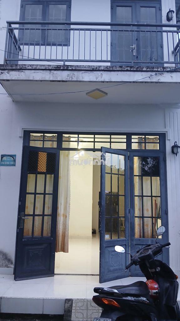 Cho thuê nhà hẻm xe hơi 1806/127
