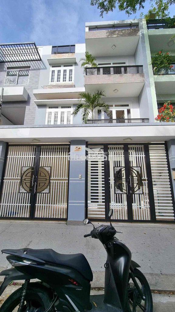 Biệt thự khu tên lửa 7x18,2 lầu