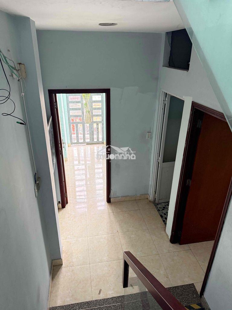 Cho thuê nhà liên khu 4-5 bình tân   4*16 1 trệt,2 lầu sân thượng. 3pn - Ảnh 4