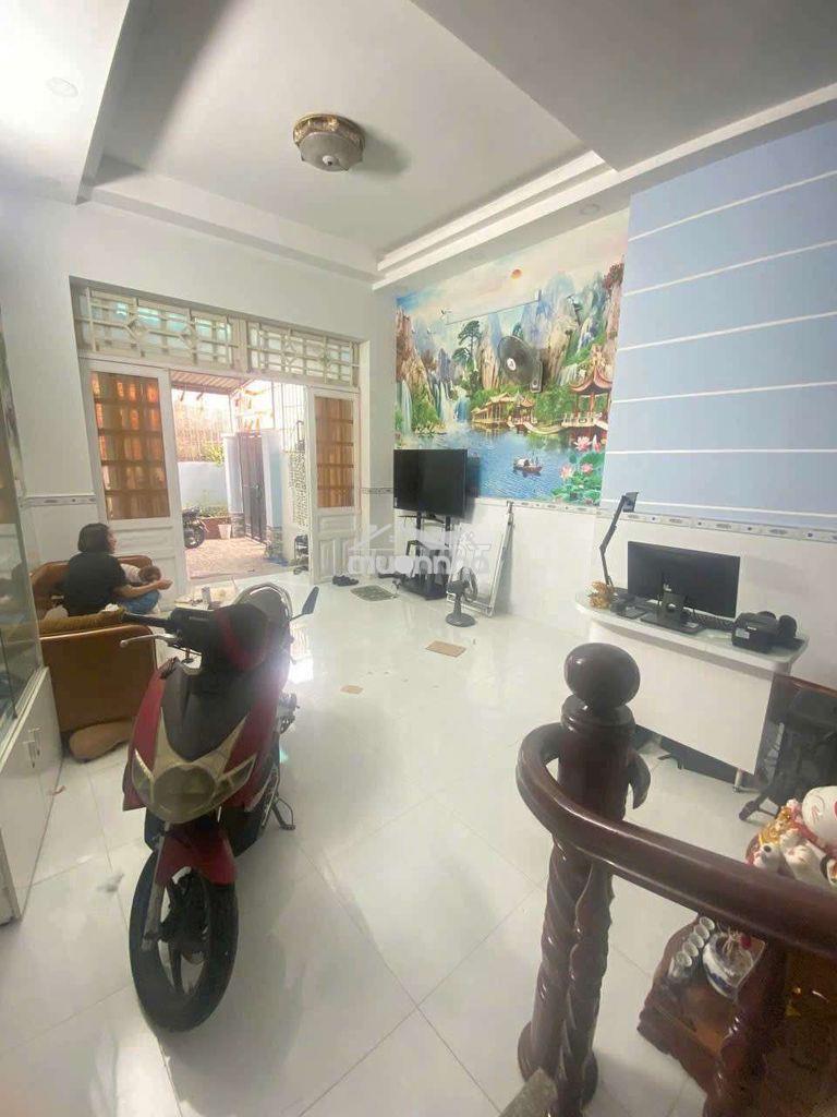 Nhà rộng thoáng 3pn sân thương, sân xemáy, 1/ ng ảnh thủ   - 2