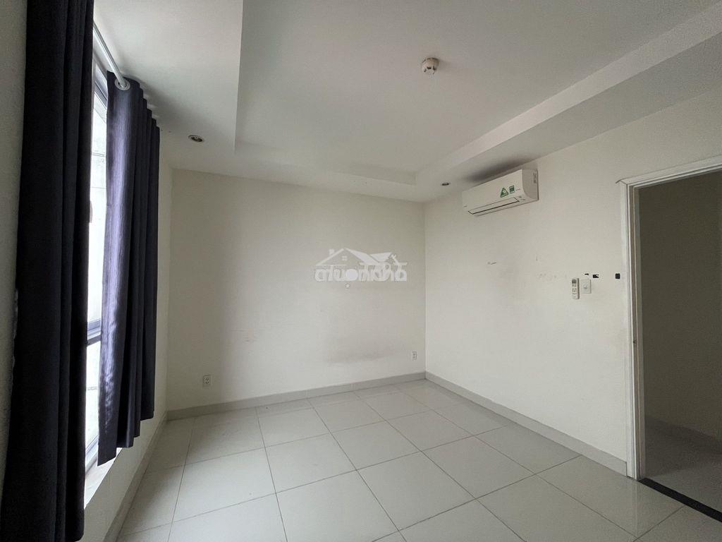 Chính chủ cho thuê căn hộ 138m2 3pn 3wc tầng cao view thoáng giá tốt - Ảnh 4