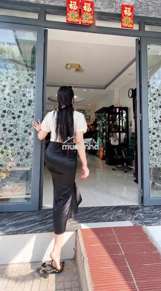 Quận 11 ngộp bank - mt đường nhựa 10m có lề - căn gốc 68m2 ko lg
