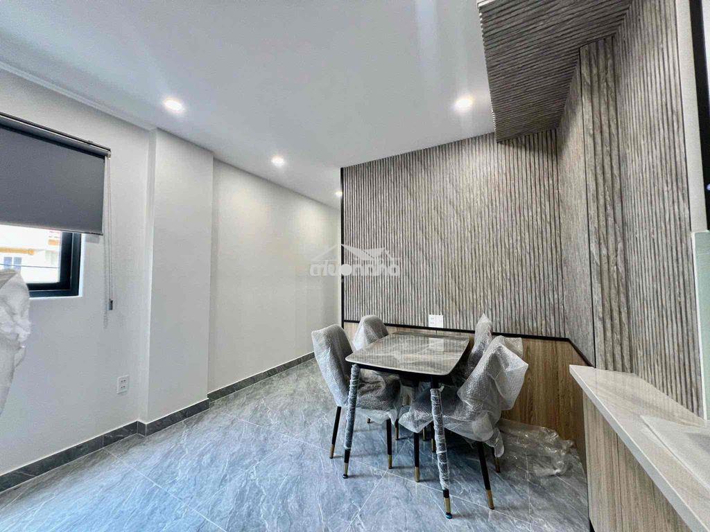 Căn hộ 2pn mới full nội thất ngay gần sân bay - Ảnh 2
