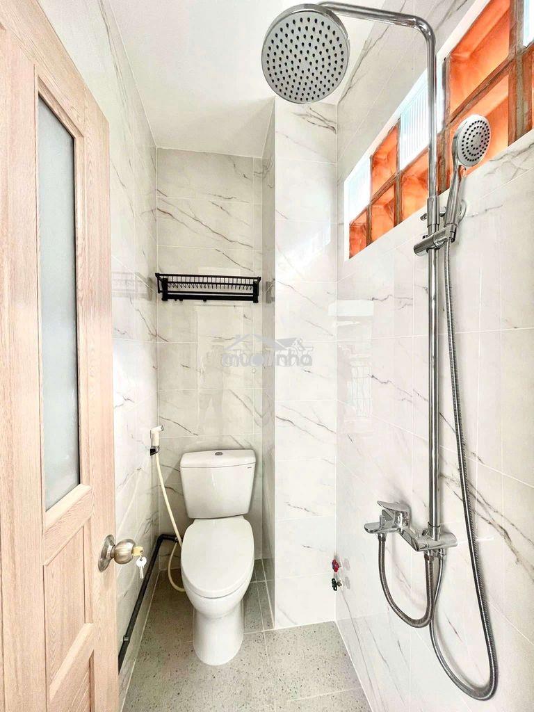 Ngô tất tố hẻm nhựa gần mặt tiền, 5pn, 5wc giá 35tr - 3