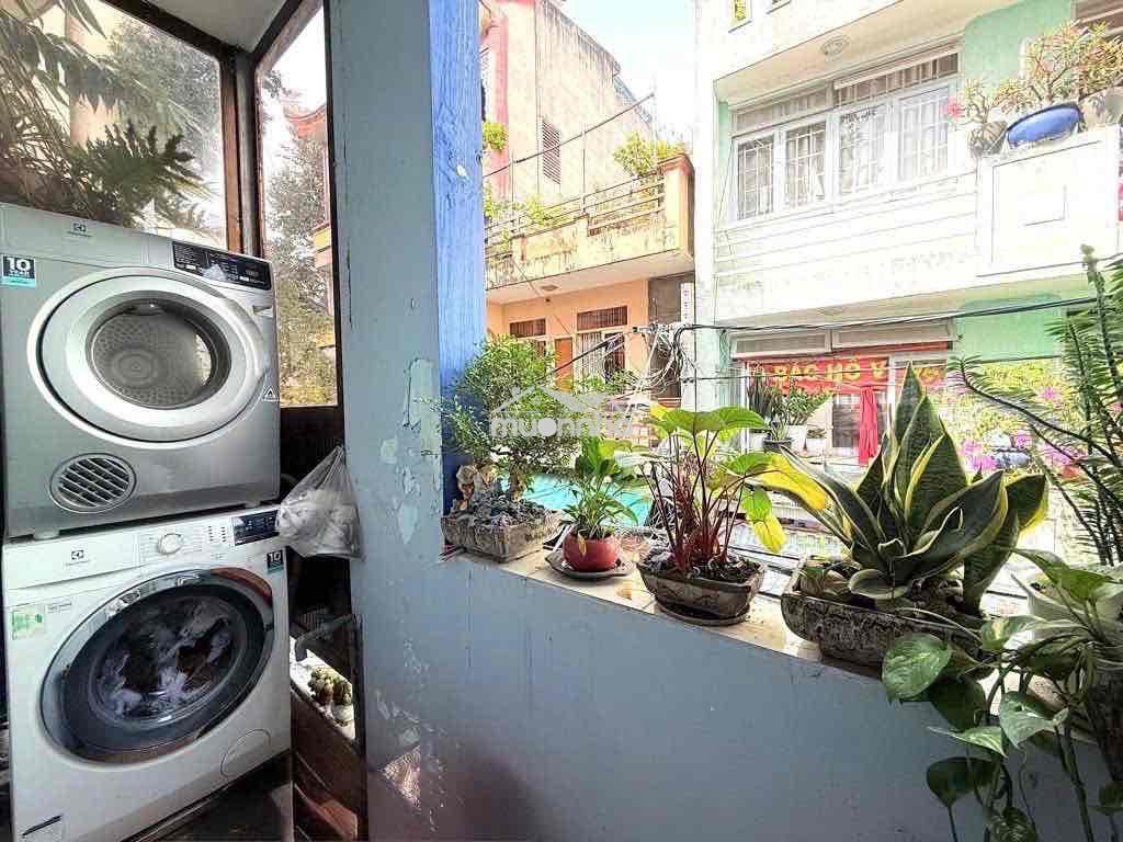 Hẻm xe hơi khuvip phan xích long - nguyễn công hoan-  bệnh viện hoàn m - Ảnh 3