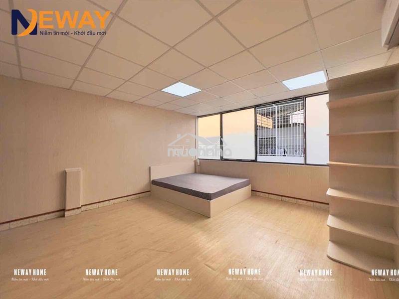 Phòng cửa sổ lớn siêu rộng thoáng full nội thất gần stu, cao đẳngsg q8