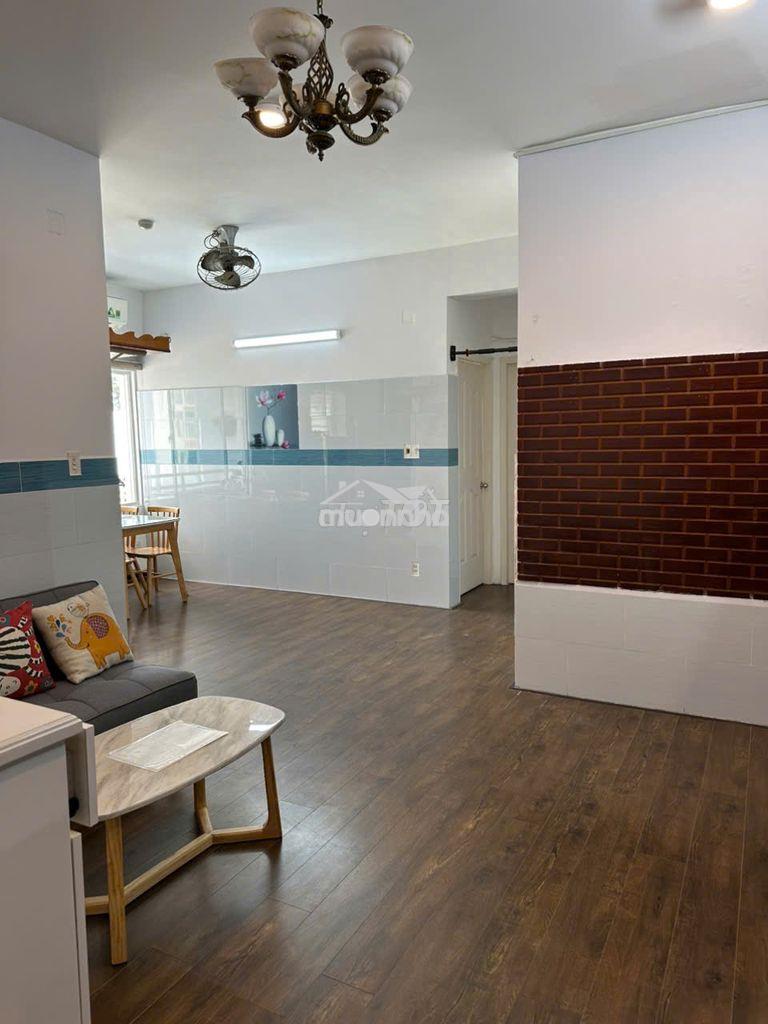 Chính chủ - bán chung cư bàu cát2  thang bộ 55m2 2pn - có sổ.