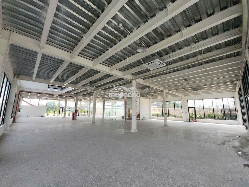 Mặt bằng tầng trệt  & lầu một tòa nhà đối diện vinhome granpark q9 - Ảnh 3