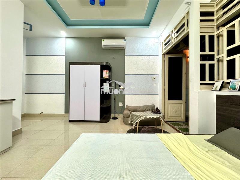 Siêu phẩm full nội thất siêu rẻ - ban công nằm tại bùi quang là