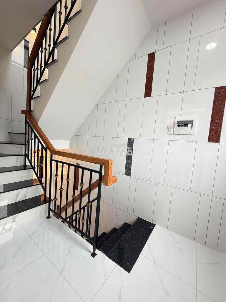 Nhà quận 7 shr nhỏ 5 tỷ, 25m² đất + 70m² sàn, trần xuân soạn, tân hưng - 2