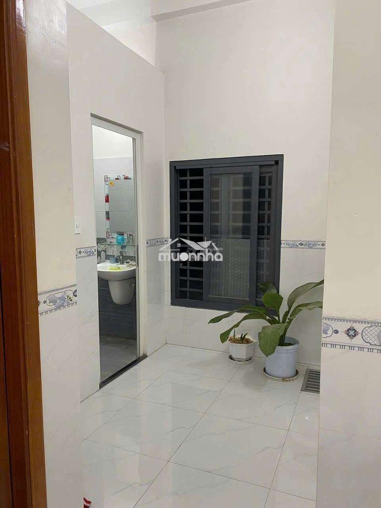 Nhà lầu trệt bình chuẩn đường nhựa vỉa hè 15 m - Ảnh 2
