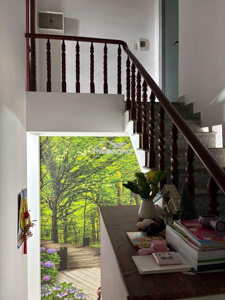 Nhà lầu đường 8m gần trường học việt anh - 4
