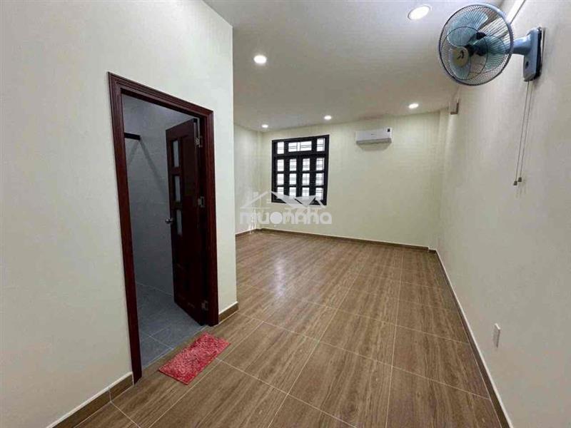 Nhà đẹp cho thuê tại đường bình lợi, p13, bình thạnh. 4pn. giá 24tr/th