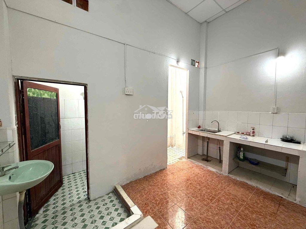 Cho thọ nhà vườn lài 4 x 17 m đúc lửng sạch đẹp : 2 pn, hẻm 4 m thông  - Ảnh 4