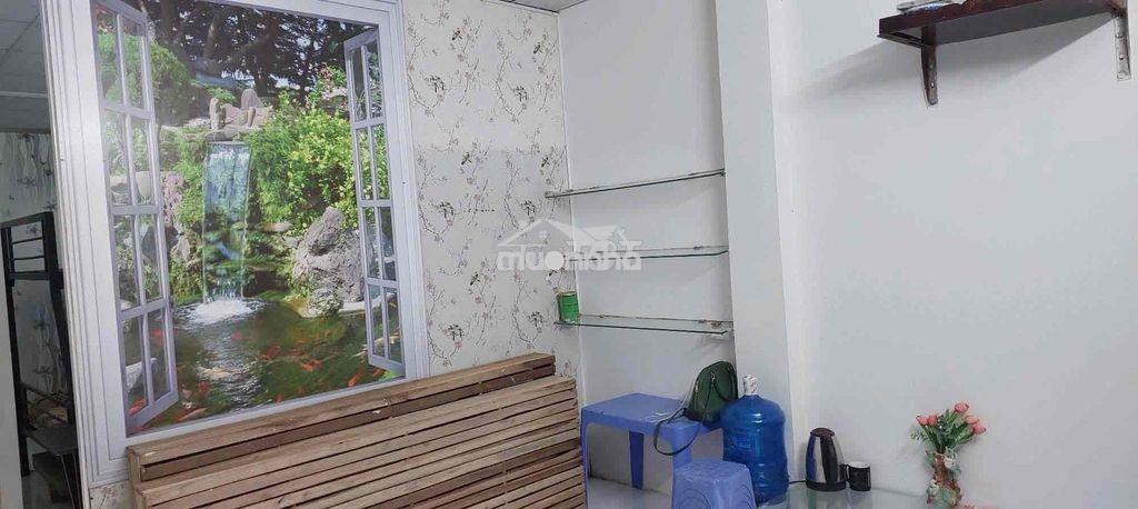 Cho thuê nguyên căn nhà mặt phố quỳnh mai vừa ở vừa kinh doanh có tiền - Ảnh 2