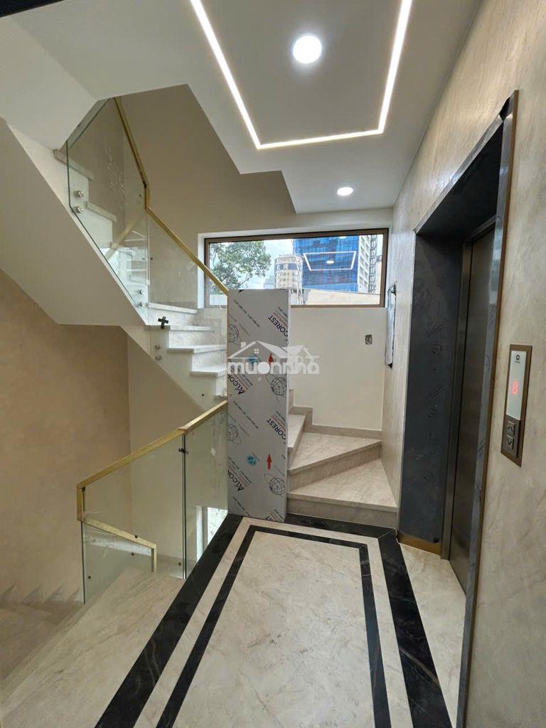 Cho thuê toà nhà building 1.300m2 trung tâm quận 1 - Ảnh 4