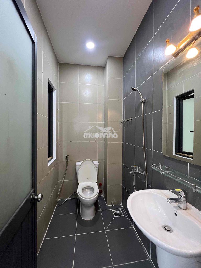 Cho thuê nhà dt 70m2 1trệt 2lầu 3pn 3wc ngay công viên tl37 hẻm rộng - Ảnh 4