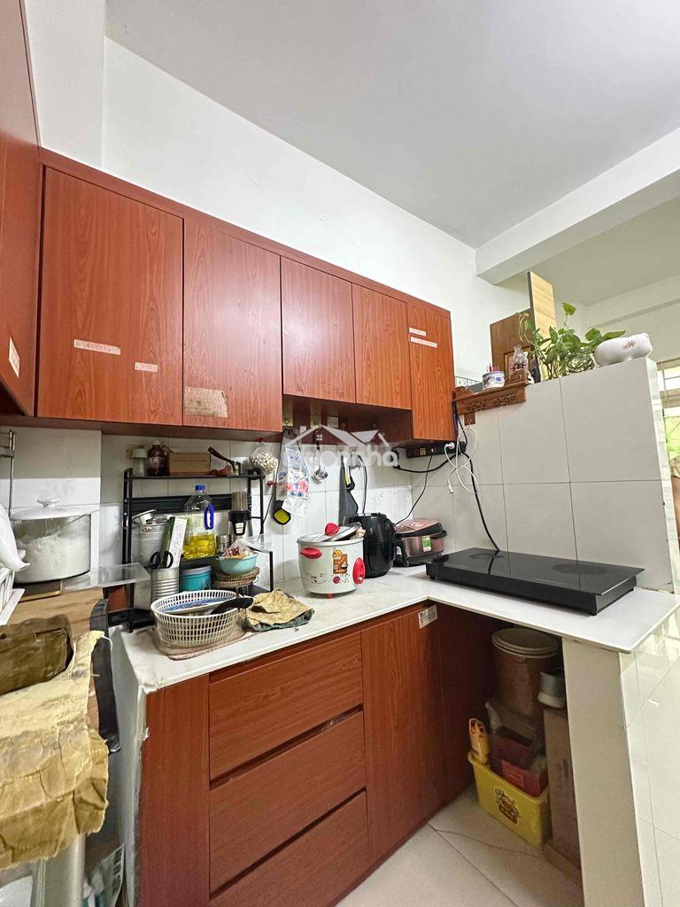 Nhà hoàn công-full nội thất -kế bên chợ- 3tỷ2 - 3