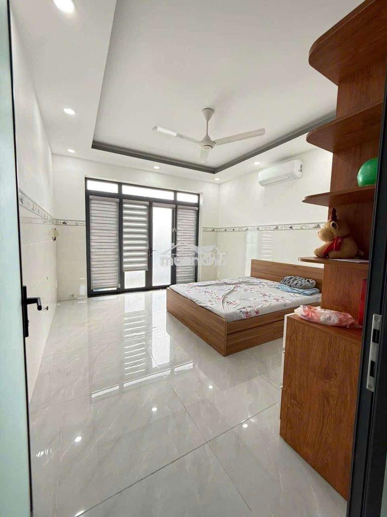 Căn hộ 1pn có bancol, thang máy, phòng bếp - Ảnh 2