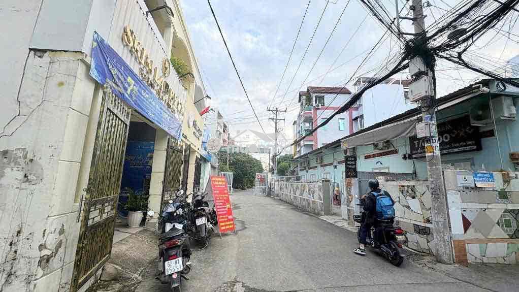 Đất xây dựng cao tầng ngay phố ẩm thực hoàng diệu 2 - 71m2 full thổ - 3