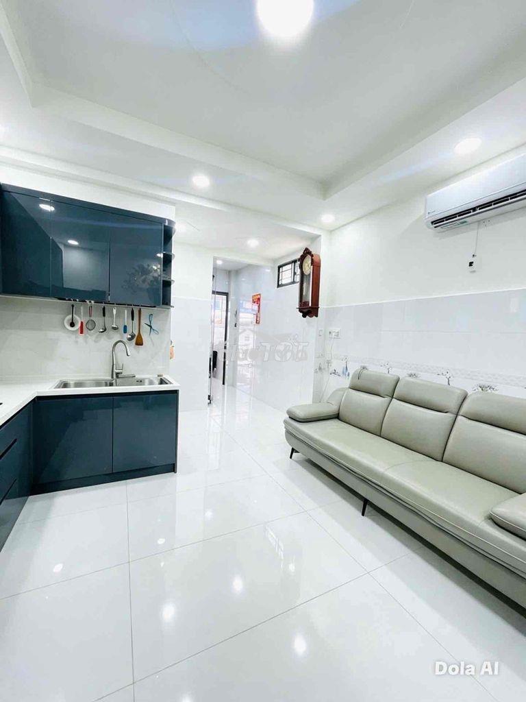 Mặt tiền kinh doanh buôn bán sầm uất - 55m2 - 5t9
