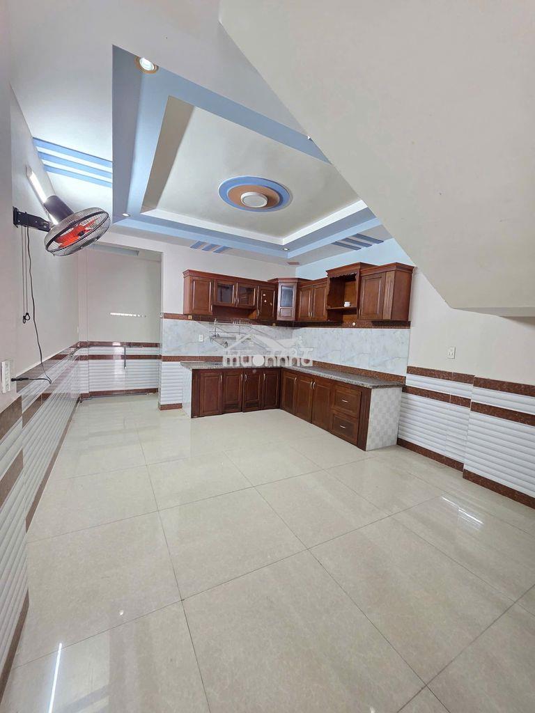 Nhà trệt lầu gần đường ống nước, chợ đông hòa, làng đại học quốc gia - Ảnh 4