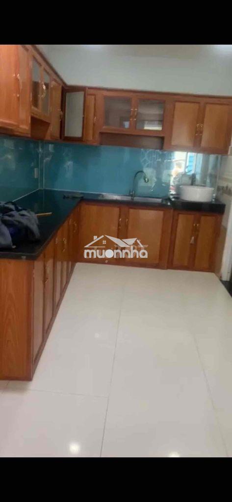 Cho thuê nhà cmt8 4x9 kết cấu 1 trệt 1 lầu 2pn 2wc 2 máy lạnh