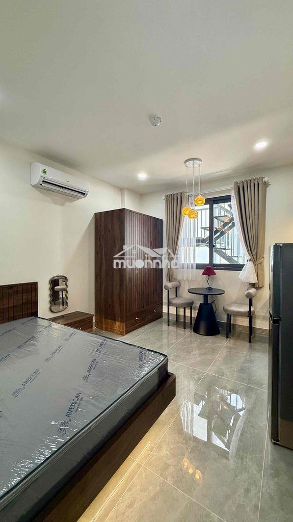 Khai trương ch mới hầm xe thang máy style siêu xinh y hình - Ảnh 3
