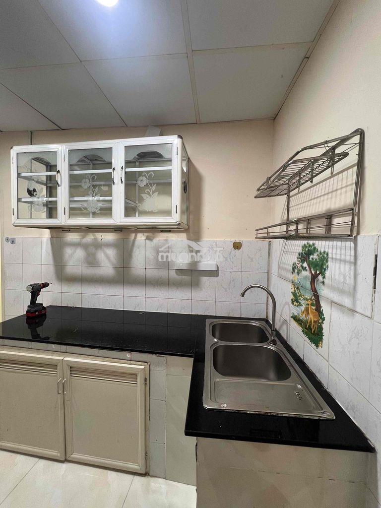 Cho thuê nhà đường 8 tnpb gần lê văn việt 2pn 2wc giá 7,5tr - 4
