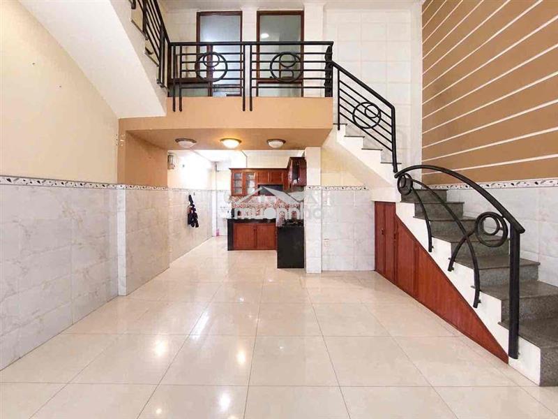 Nhà mới sơn sửa 4pn- 3wc ngay nguyễn trọng tuyển