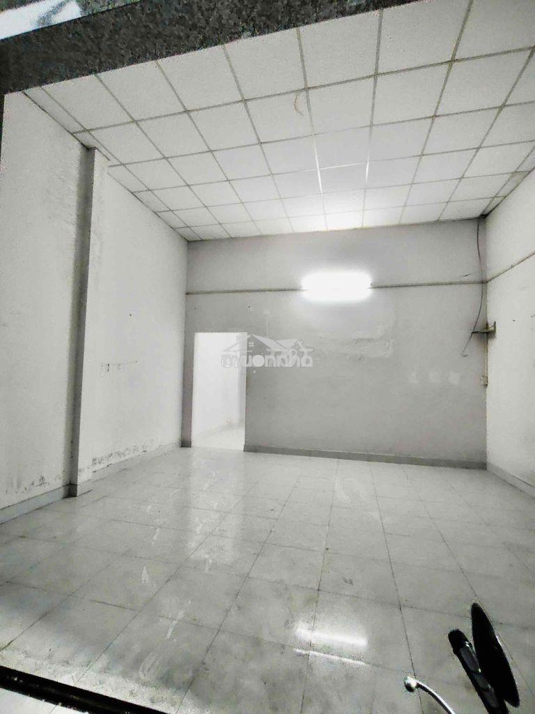 Nhà cấp 4: 4,2x16m (2pn 1wc) hẻm 3m. 1/ tên lửa. btđb. bình tân