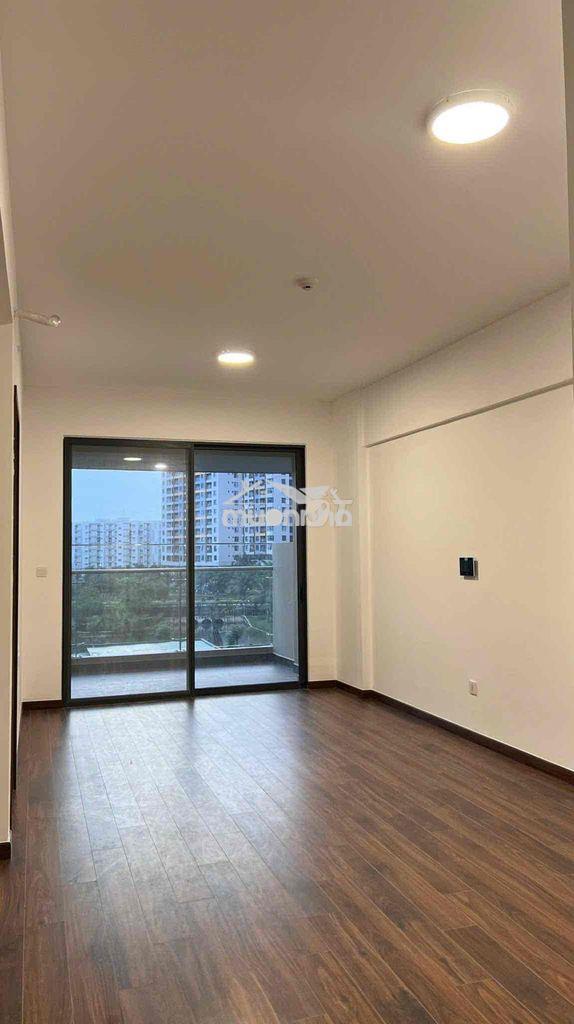 Cho thuê căn sân vườn mizuki park 2pn2wc, nhà trống. giá 12 triệu