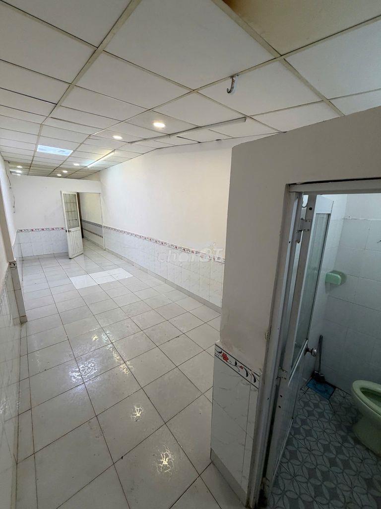 Cho thuê nhà nguyên căn đường hậu giang, quận 6 - Ảnh 4