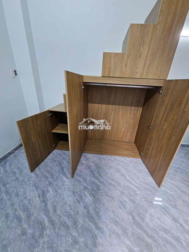Phòng gác cao 2m cho thuê giá rẻ - gần đh mở ( ở được 3-4ng ) - Ảnh 3