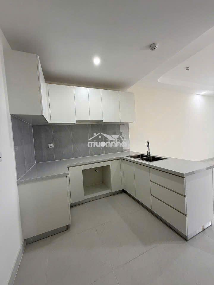 Cho thuê ch 2pn 68m2 chỉ 9,5tr giá tốt, view đẹp , tiện ích đầy đủ