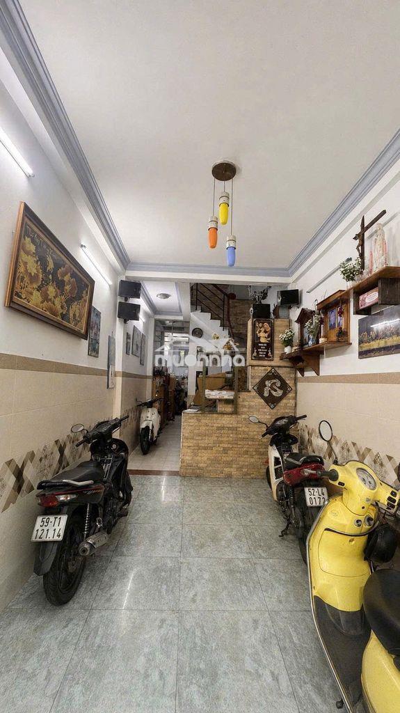 Bán nhà hẻm ô tô thông khu phan xích long - 62m2 - 4 tầng - 9.x tỷ