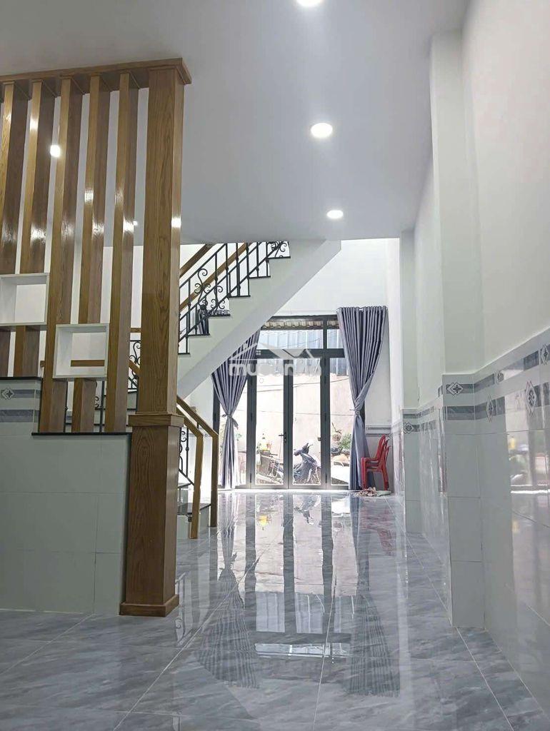 Hẻm 18 khu sông đà 