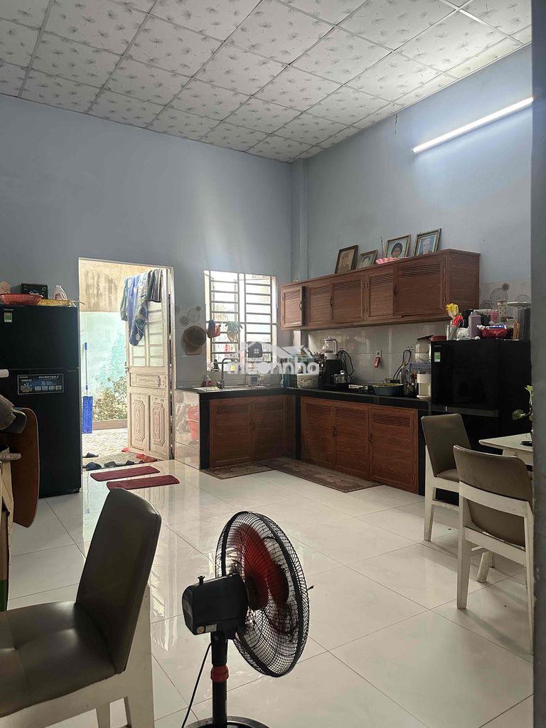 Nhà cấp 4 hẻm rộng 2xe oto né nhau - 3