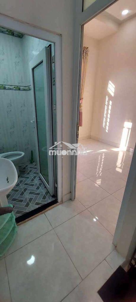 Nguyên căn, 2pn 2wc có nội thất ngay chung cư dreamhome - Ảnh 3
