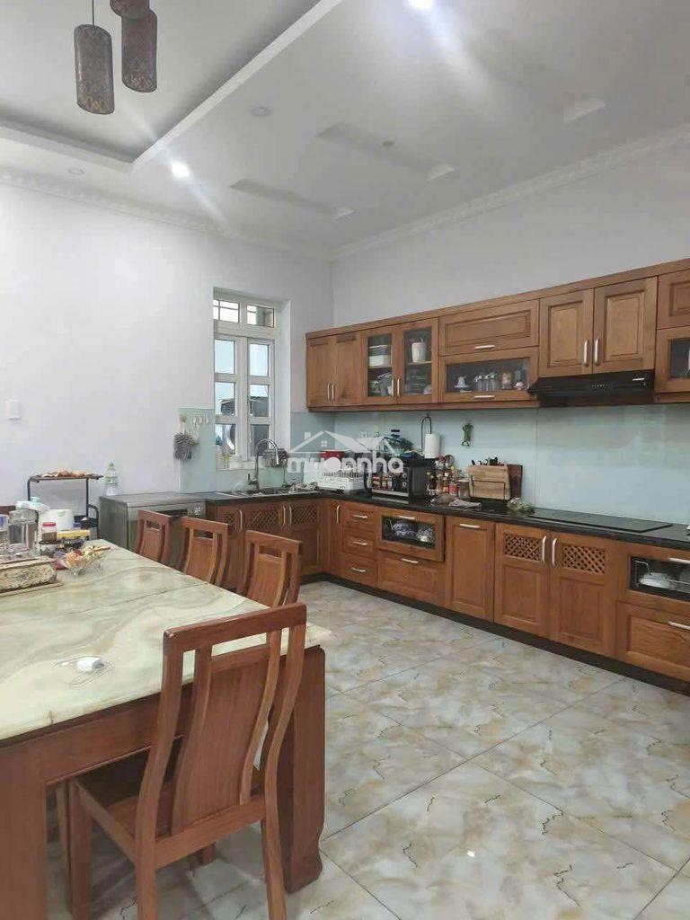 Biệt thự ngang 8 linh xuân giá 16 triệu - 2
