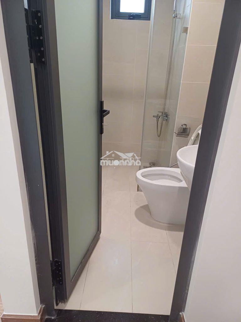 Bán gấp căn hộ 2pn ở liền full nội thất liền kề phú mỹ hưng