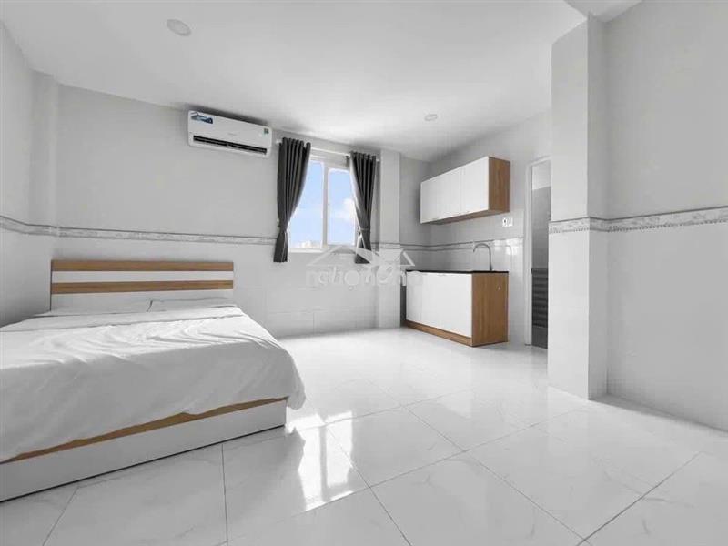 Phòng đón nắng full nội thất - lê văn sỹ, gần nhà thờ ba chuông quận 3