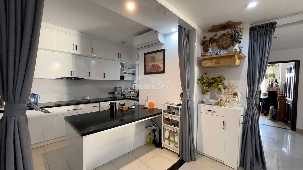 Căn hộ 3 phòng  ngủ cho thuê giá rẻ - Ảnh 3