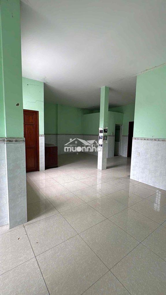 Nhà làm xưởng hoặc cho thuê để kinh doanh, nhà đẹp, nở hậu - Ảnh 2